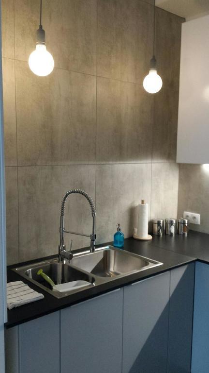 Modern Apartment Kosinskiego Познан Екстериор снимка